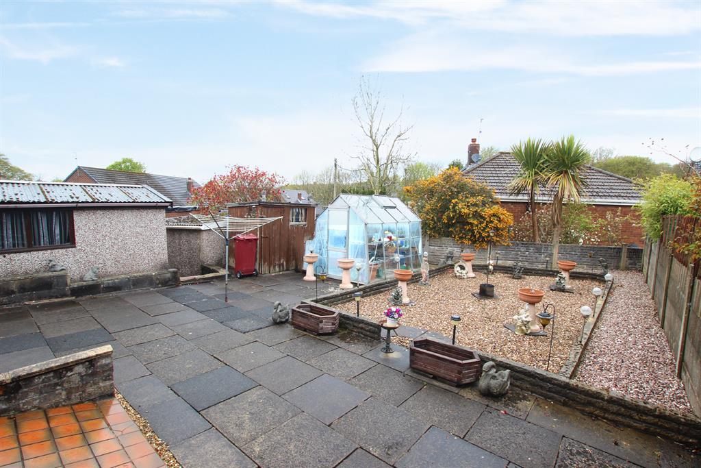 Milking Lane, Lower Darwen, BB3 0RB 3 bed bungalow £145,000