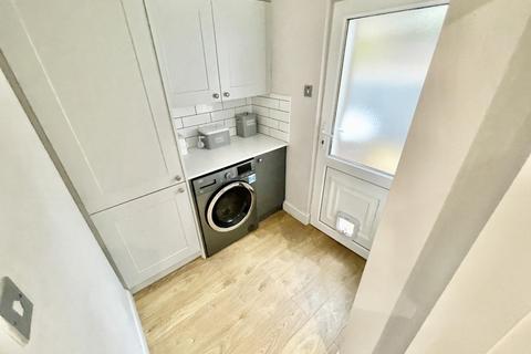 31 Braehead, Lochwinnoch, PA12 4BJ