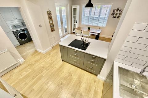 31 Braehead, Lochwinnoch, PA12 4BJ