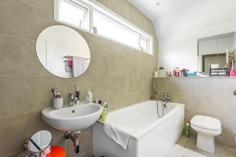51 West Park, London, SE9 4RZ