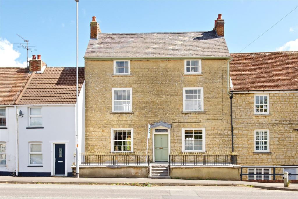 Towcester Road, Old Stratford, Northamptonshire, MK19 4 bed terraced