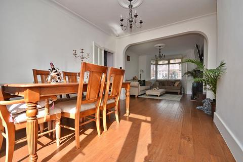 2a Nightingale Avenue, London, E4 9RG