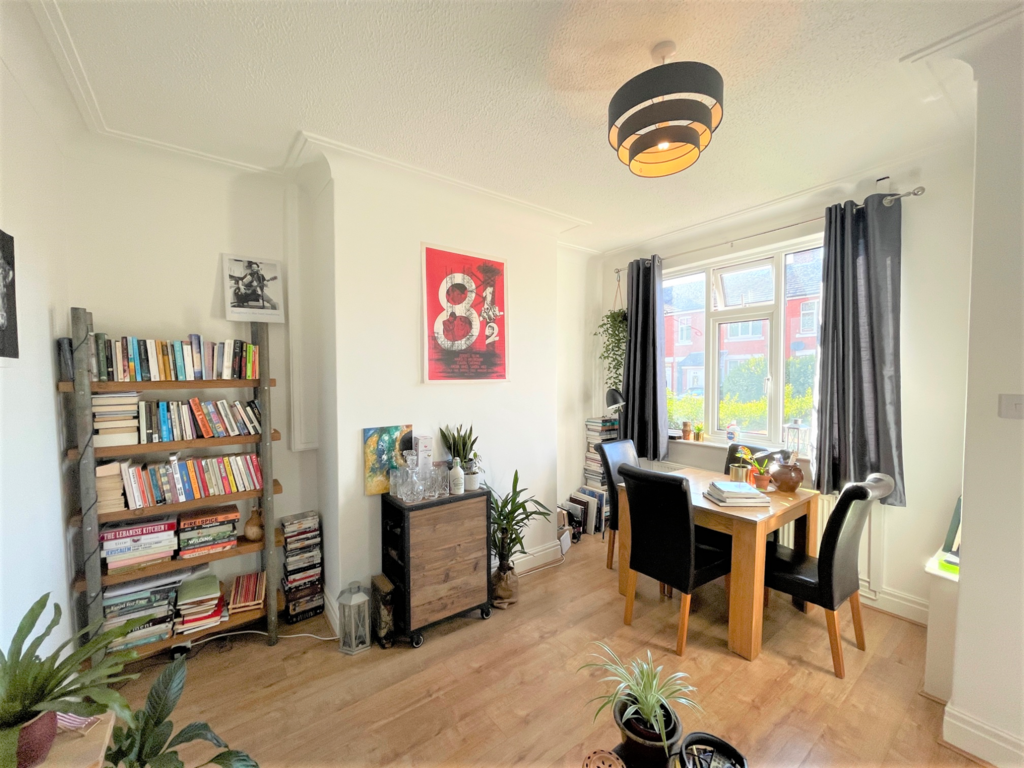 Coronation Cres, Preston, PR1 2 bed terraced house £650 pcm (£150 pw)