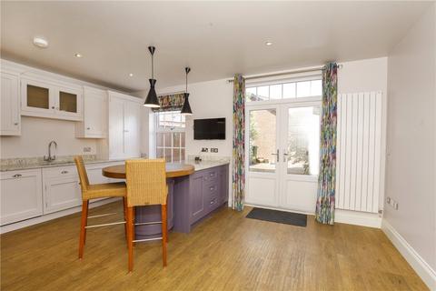 4 bedroom terraced house to rent, Grosvenor Park, York, YO30