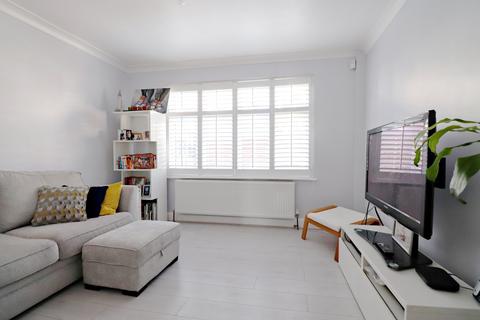 37 Sandringham Road, Bromley, BR1 5AR