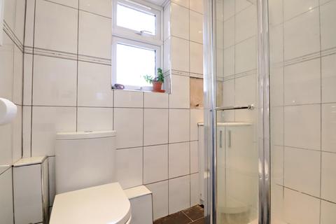 37 Sandringham Road, Bromley, BR1 5AR