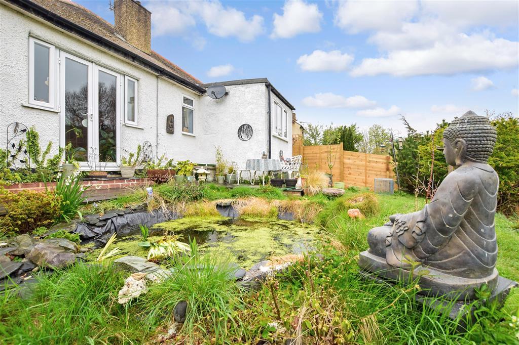 External Lifestyle Photograph