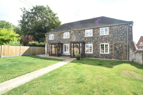 4 bedroom detached house to rent, School Lane, Northwold, Thetford, Norfolk, IP26