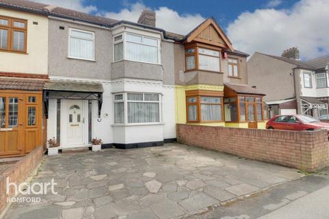 87 Dagenham Road, Romford, RM7 0DH