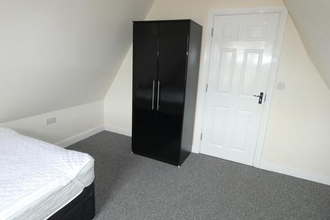 1 bedroom in a house share to rent, Heathville Road, Gloucester