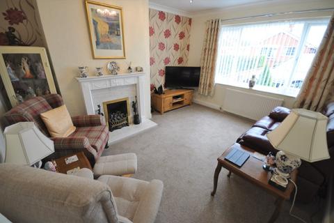 71 Newfields Avenue, Moorends, Doncaster, DN8 4SA