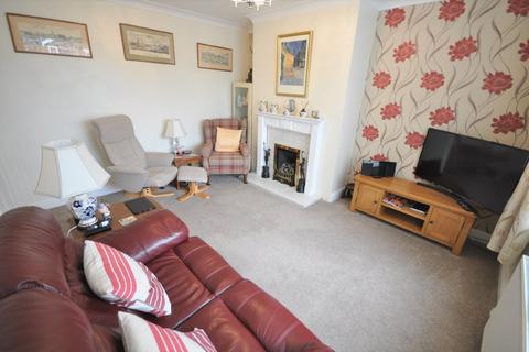 71 Newfields Avenue, Moorends, Doncaster, DN8 4SA