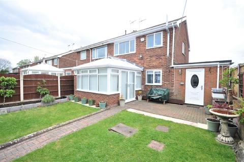 71 Newfields Avenue, Moorends, Doncaster, DN8 4SA