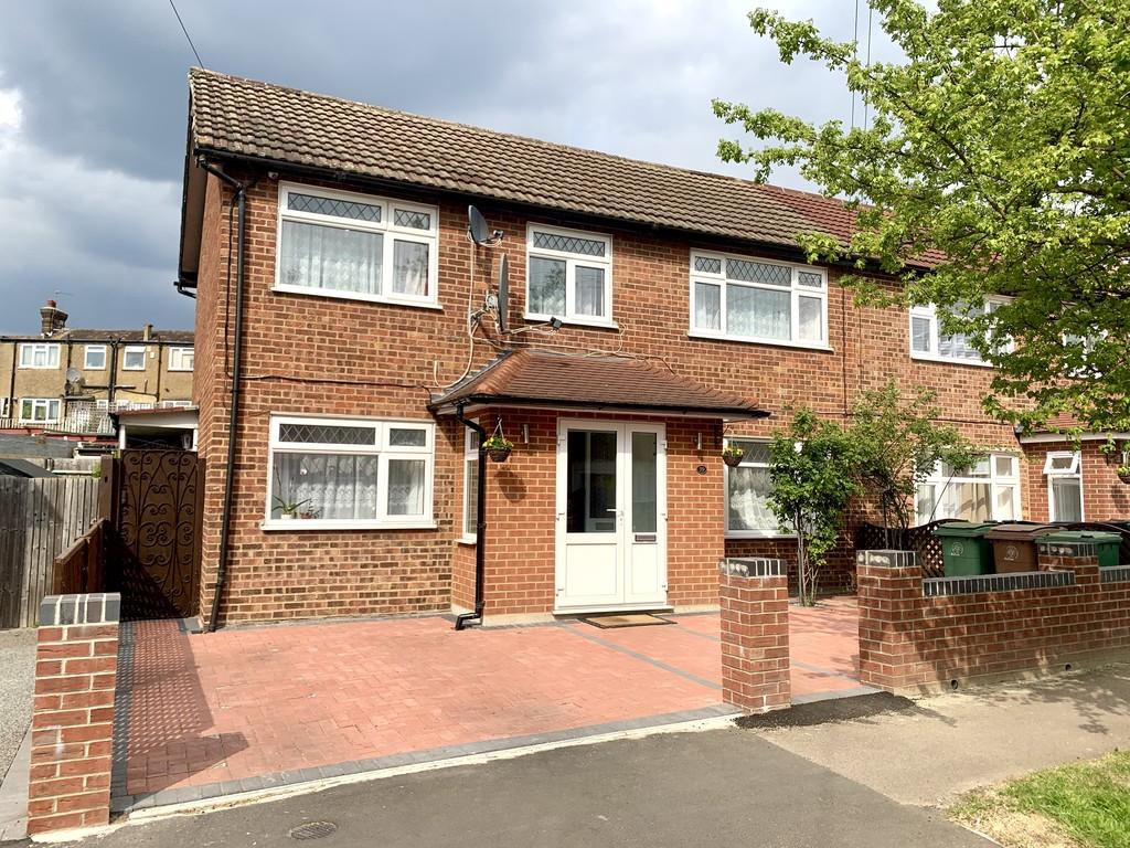 Rosehill Avenue, Sutton 3 bed semidetached house £475,000