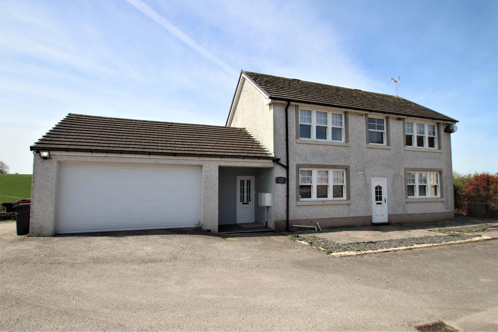 Monk House, Newton Road, DaltoninFurness. LA13 0NT 3 bed detached