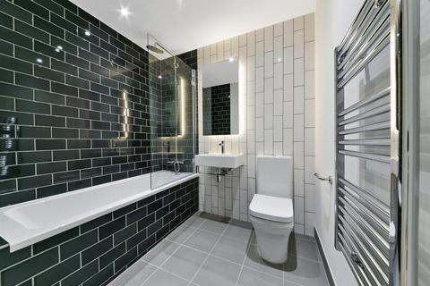 1 bedroom apartment to rent, Carrick House, Royal Wharf, London, E16