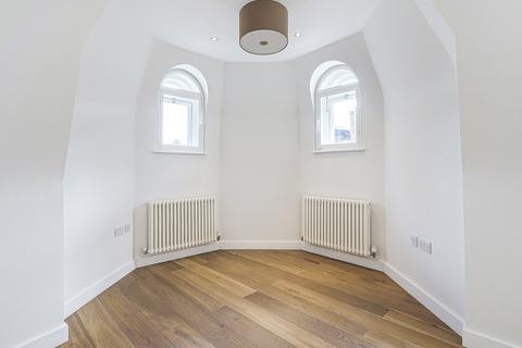 1 bedroom apartment to rent, Lisle Street, London, WC2H
