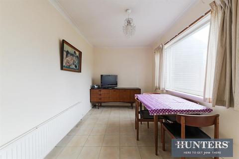 86 Caverleigh Way, Worcester Park, KT4 8DQ