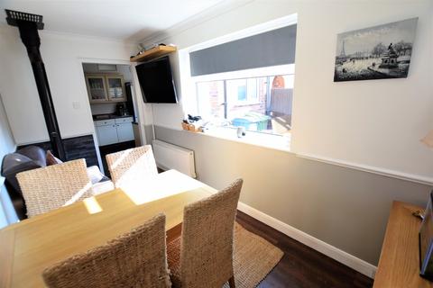 7 Fieldside, Scarborough, YO12 6BD