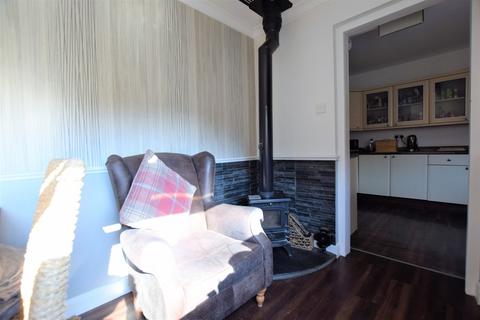 7 Fieldside, Scarborough, YO12 6BD