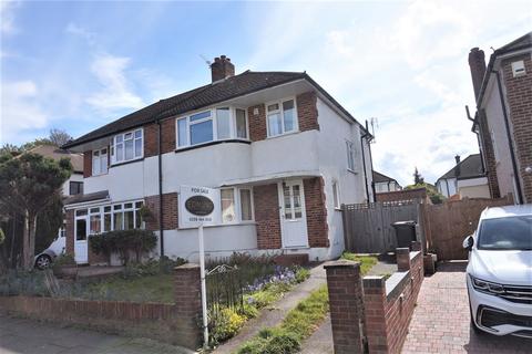 38 Widmore Lodge Road, Bromley, BR1 2QF