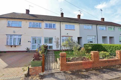 94 Chippenham Road, Romford, RM3 8HR