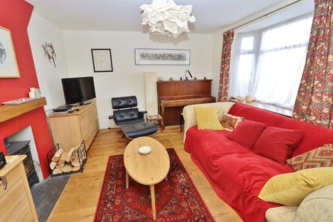 94 Chippenham Road, Romford, RM3 8HR