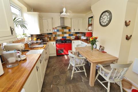 94 Chippenham Road, Romford, RM3 8HR