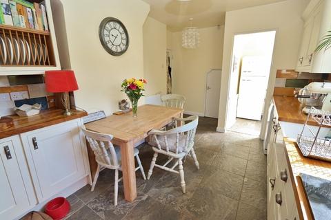 94 Chippenham Road, Romford, RM3 8HR