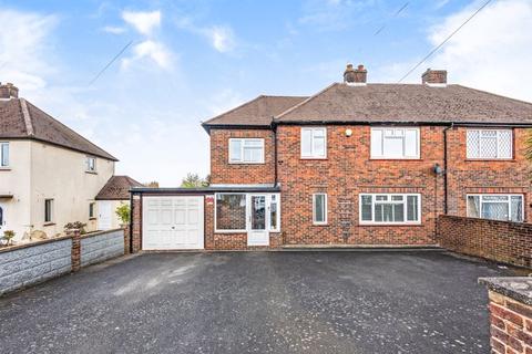 243 Tithe Pit Shaw Lane, Warlingham, CR6 9AW