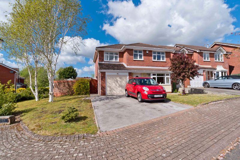Fox Covert, Norton Cross, Runcorn 4 bed detached house £270,000