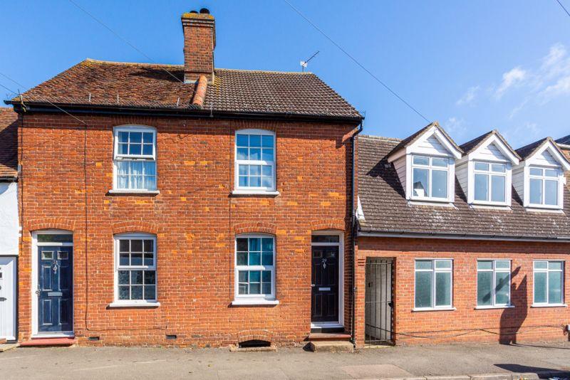 Fish Street, Redbourn 2 bed cottage £395,000