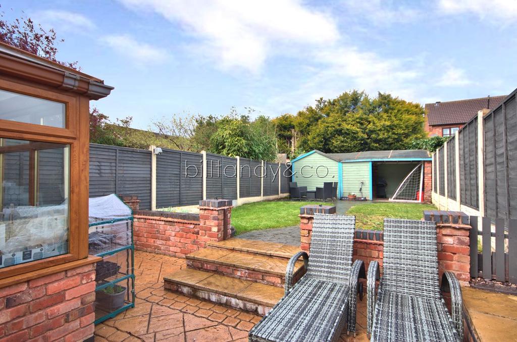 Norton East Road, Norton Canes, Cannock, WS11 3 bed semidetached house £279,950