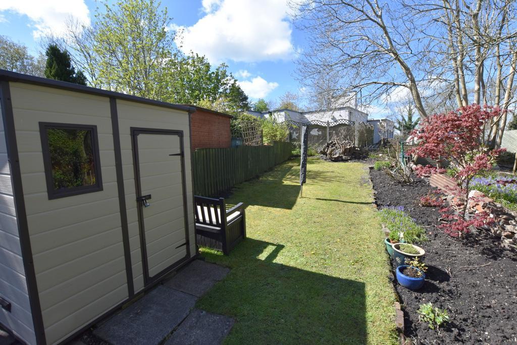 Highfield Road, Clitheroe, BB7 1NE 3 bed terraced house £145,000