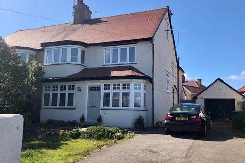 69 Forest Road, Meols, Wirral, CH47 6AT