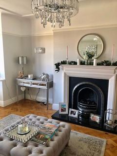 69 Forest Road, Meols, Wirral, CH47 6AT