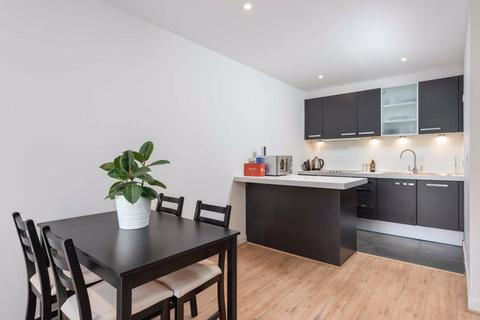 1 bedroom apartment to rent, The Heart, Walton-on-Thames