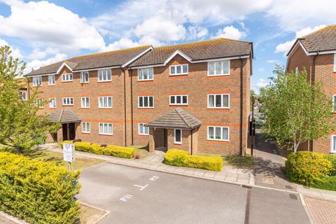 11 Yeend Close, West Molesey, KT8 2NY