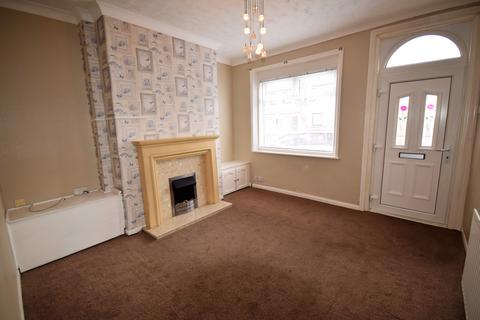 2 bedroom terraced house to rent, Millholme Avenue, Carlisle