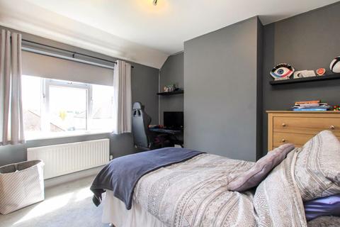 105 Deaconsfield Road, Hemel Hempstead, HP3 9JA