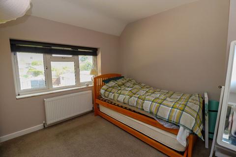1 Coronation Close, Broadstairs, CT10 3DL