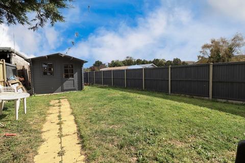1 Coronation Close, Broadstairs, CT10 3DL