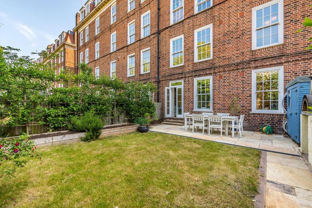9 Glasbury House SW9-3.JPG