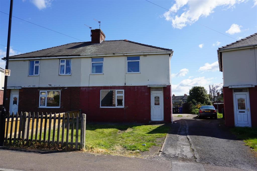Birch Avenue, Skellow, Doncaster 3 bed semidetached house £95,000
