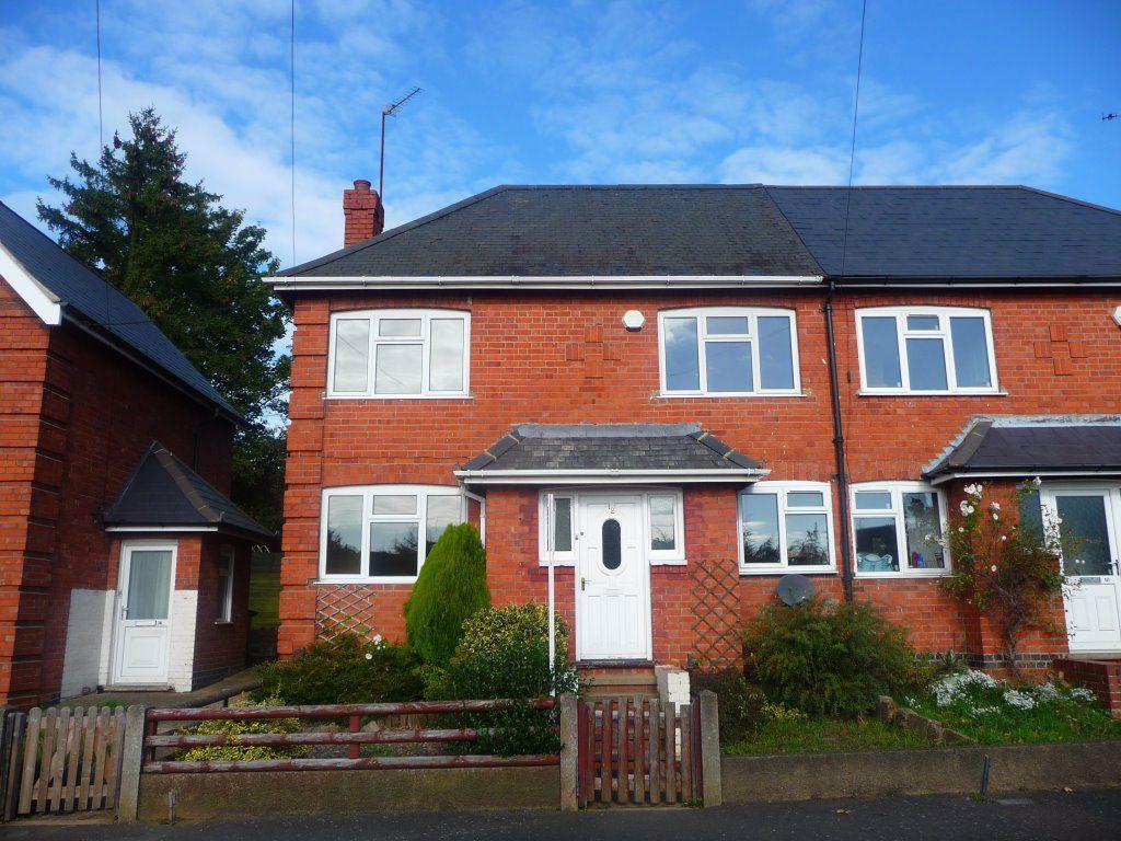 ST JAMES NN5 2 bed house £820 pcm (£189 pw)
