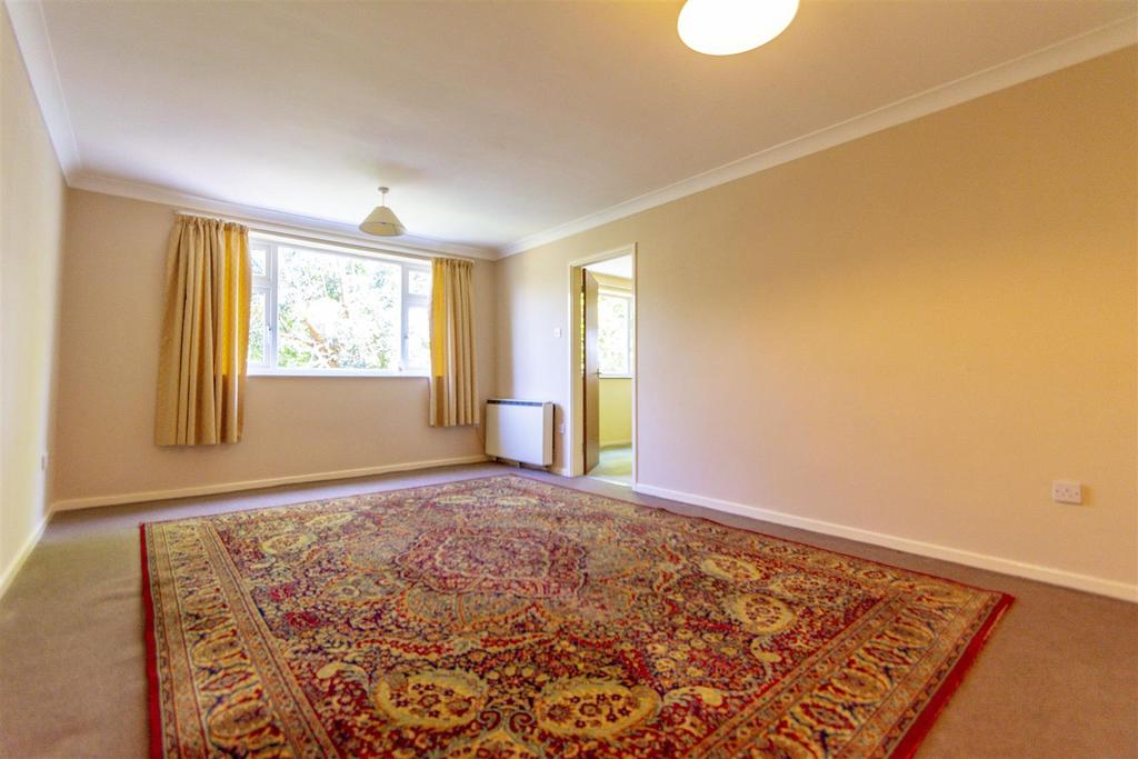 Norfolk Avenue, Toton 2 bed apartment £79,950