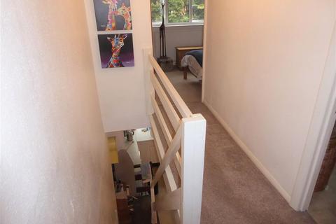 126 Grove Road, Hounslow, TW3 3PT