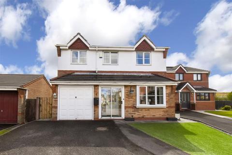 5 Lords Crescent, Lower Darwen, Darwen, BB3 0SU