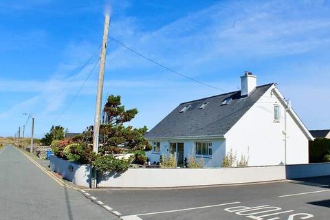 Anneddle Beach Road, Harlech, LL46 2UG