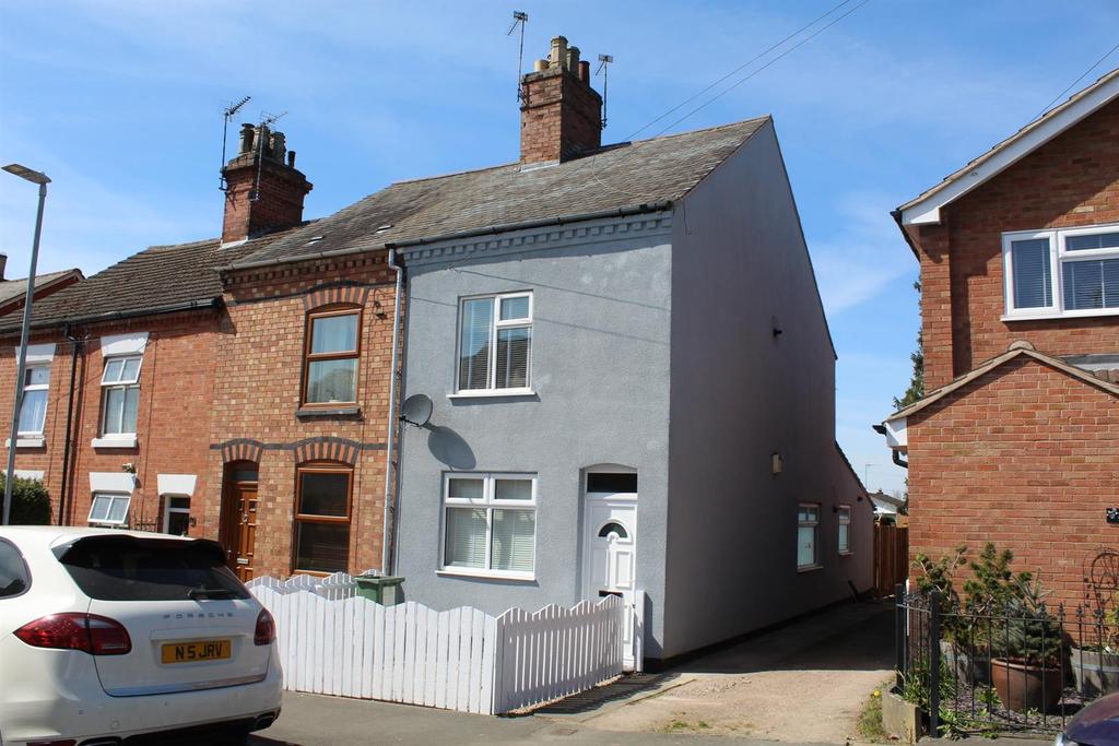 Chestnut Road, Glenfield, Leicester 2 bed terraced house £180,000